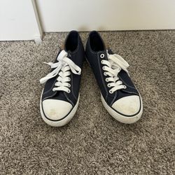 Shoes - Levi’s - Size 9 - Mens
