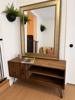 Mid-Century Modern TV Stand / Media Console