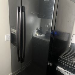 LG refrigerator