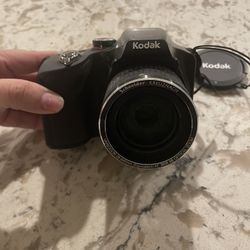 Kodak Camera Z990 