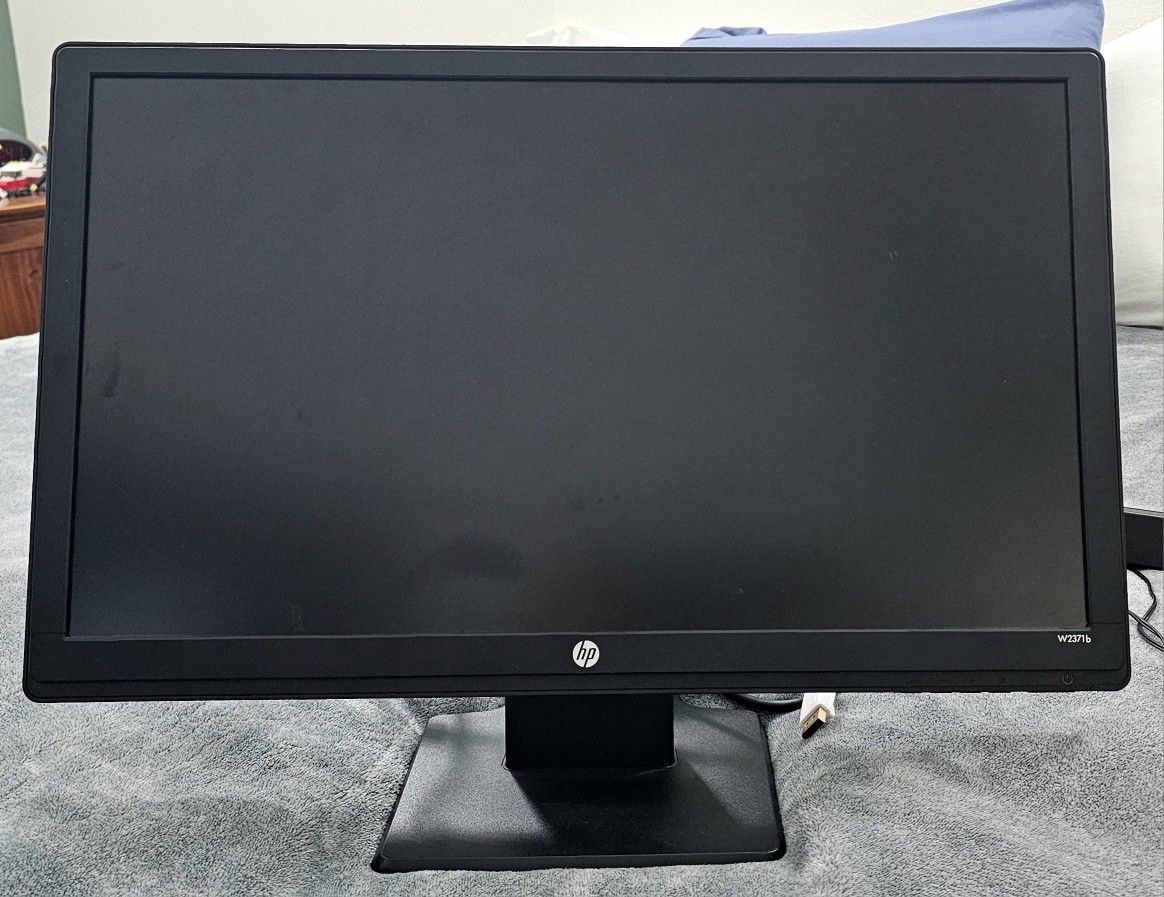 HP W2371b 23-inch LED Backlit LCD Monitor