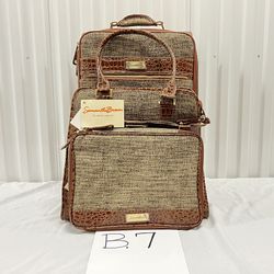 New: Samantha Brown 2-Pc Croco Tweed Luggage Set w/Matching Carry-On & includes an Organizer Bag