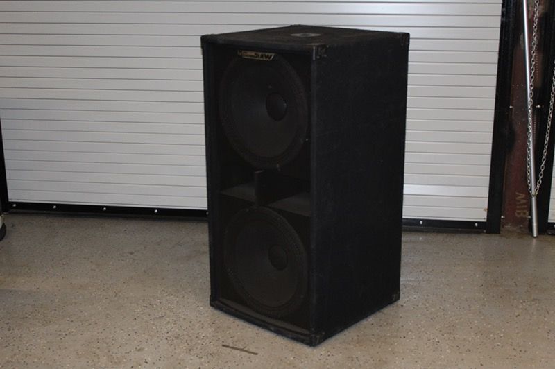 Dual 18” Subwoofer EV eliminator kw