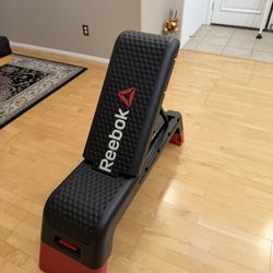 Reebok Deck Multipurpose Adjustable Bench Aerobic Strength Training Incline and Decline