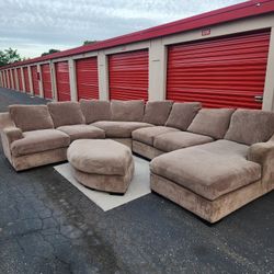 *Free delivery* Huge selectional U couch dark beige w/matching ottoman suede like soft clean 5 piece