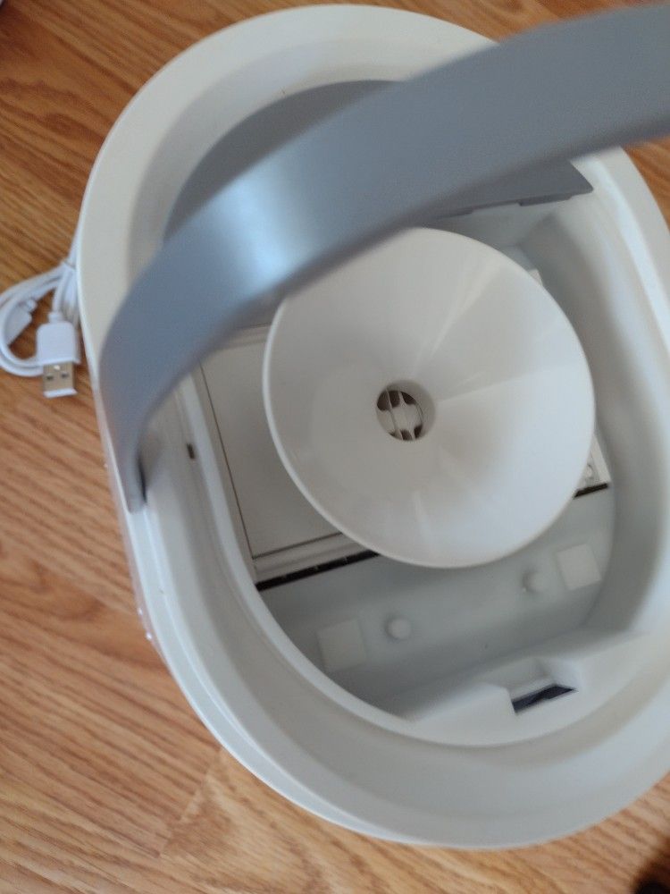 Last Minute Deals!Jovati New Oval Water Cooling Fan USB Household