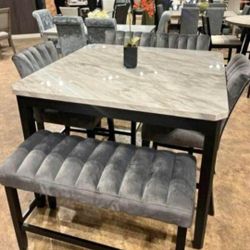 ✅️✅️5pc Black / Gray Square Counter Height dining Set (Bench not included)✅️