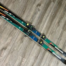 Skis