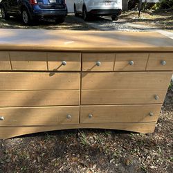 Dresser Free At Curb Ask For Address