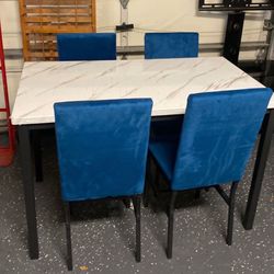 Small space Dinning room set