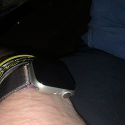 Apple Watch  Series 4 40mm  GPS And WiFi  