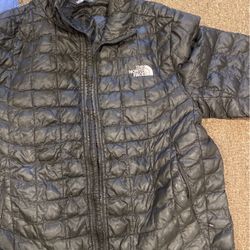 Men’s Small Northface Jacket