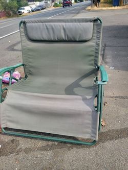 Folding bench
