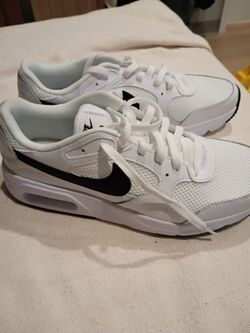 NWT Nike Air Max 90 Size 9 men