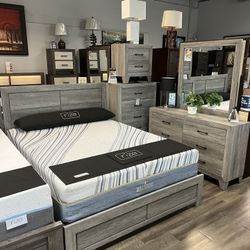 4-piece Platform Bedroom Set Grey