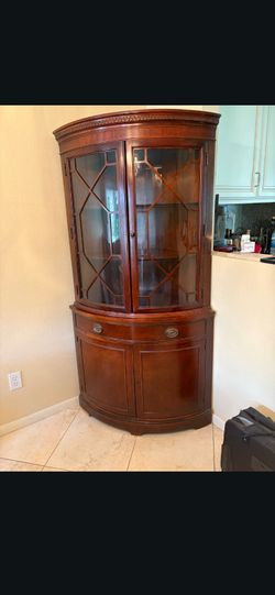 Corner unit mahogany