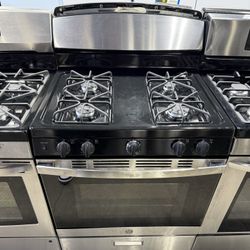 GE Stainless steel 4 burner range stove 