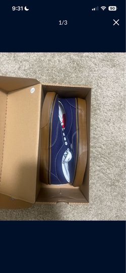 Vans purple