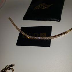 Gold Diamond Bracelet 