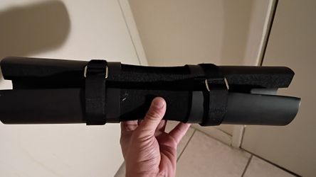 shoulder pad for squats with weights