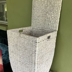 17 X 17 X 20 White Woven Storage Bin Hamper