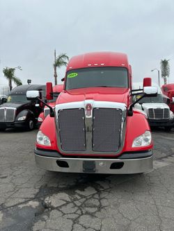 2021 KENWORTH T680