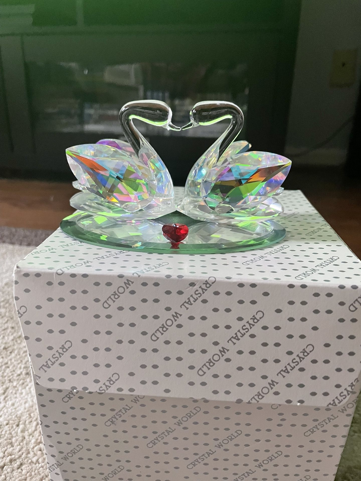 Swan Crystal