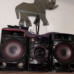 LG Bluetooth Speakers 