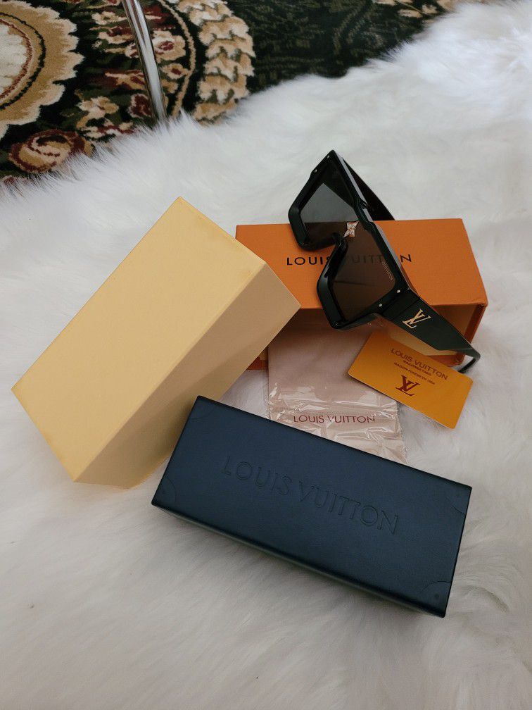 Купить louis vuitton cyclone sunglasses black gold crystal z1578w
