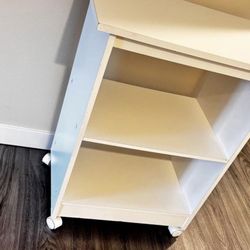 White Bedside Table On The Whreels 