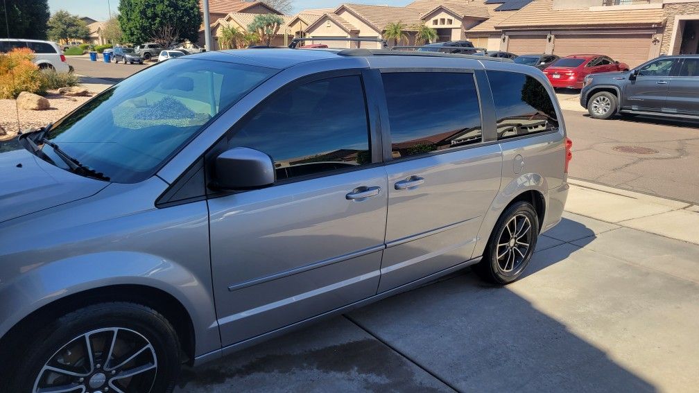 2017 Dodge Grand Caravan
