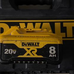 8AH  XR 20v Dewalt Battery 