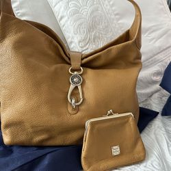 Dooney & Bourke Purse