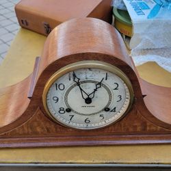 Rare 1940s New Haven Mantle Clock Excellent