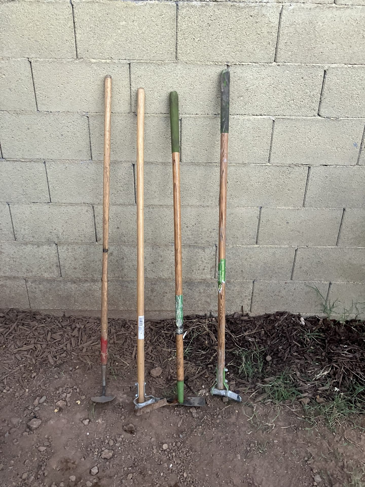 Landscaping/gardening tools