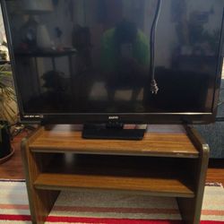 SANYO SMART TV WORKS GREAT