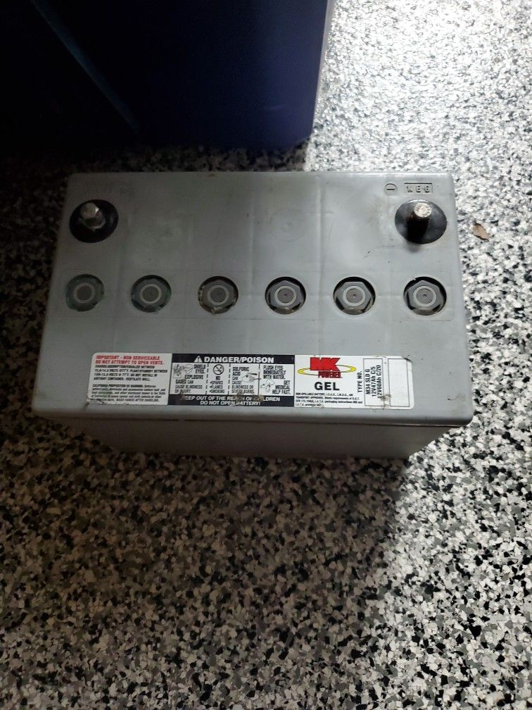 Stereo Battery