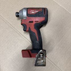 Milwaukee Impact M18