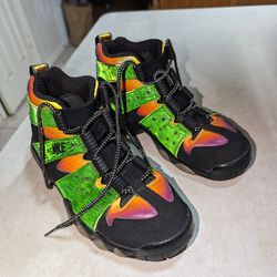 Boys Nike "Air Max2 CB 94 " Charles Barkley Godzilla " Shoes Size 6.5Y