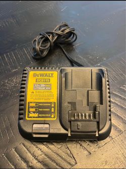 DEWALT DCB115 12V/20V CHARGER