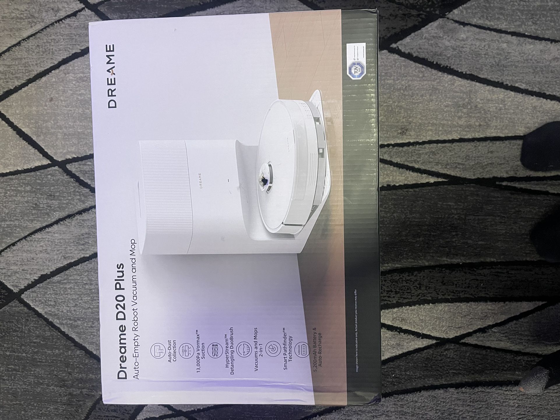 dreame D20 Plus Robot Vacuum and Mop