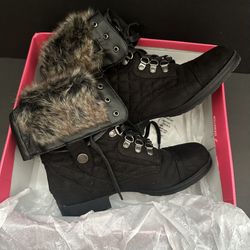 Just Fab Foldable Fur Boots | 7.5 W
