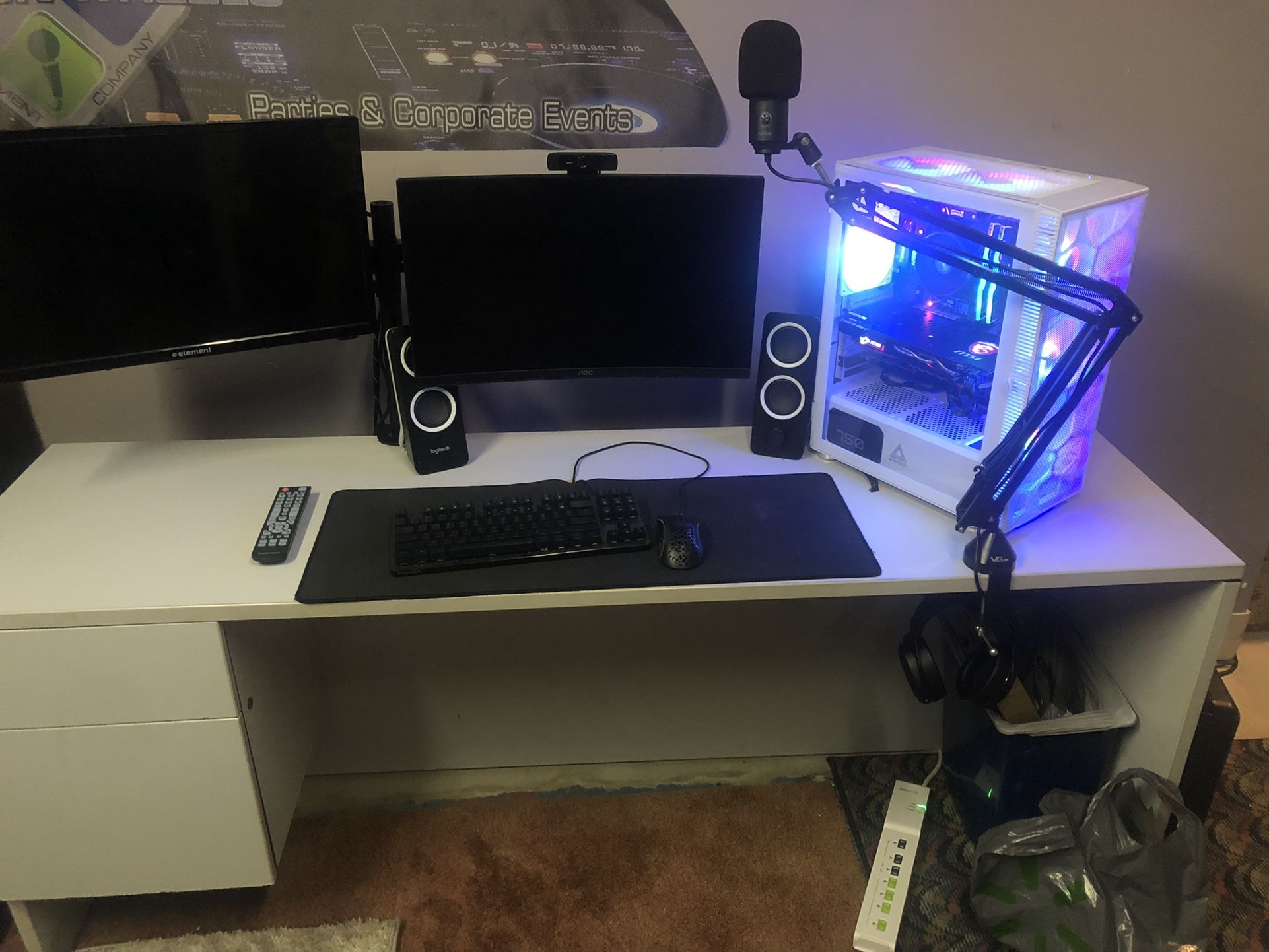 Gaming computer setup (want gone asap)