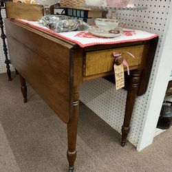 Antique Amish Drop Side Table
