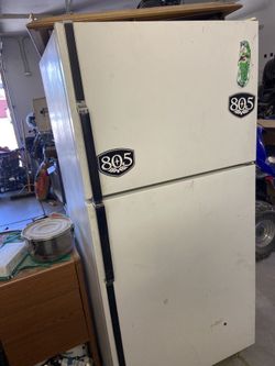 Kenmore Refrigerator 