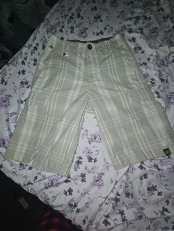 Cargo shorts name a price or send offer