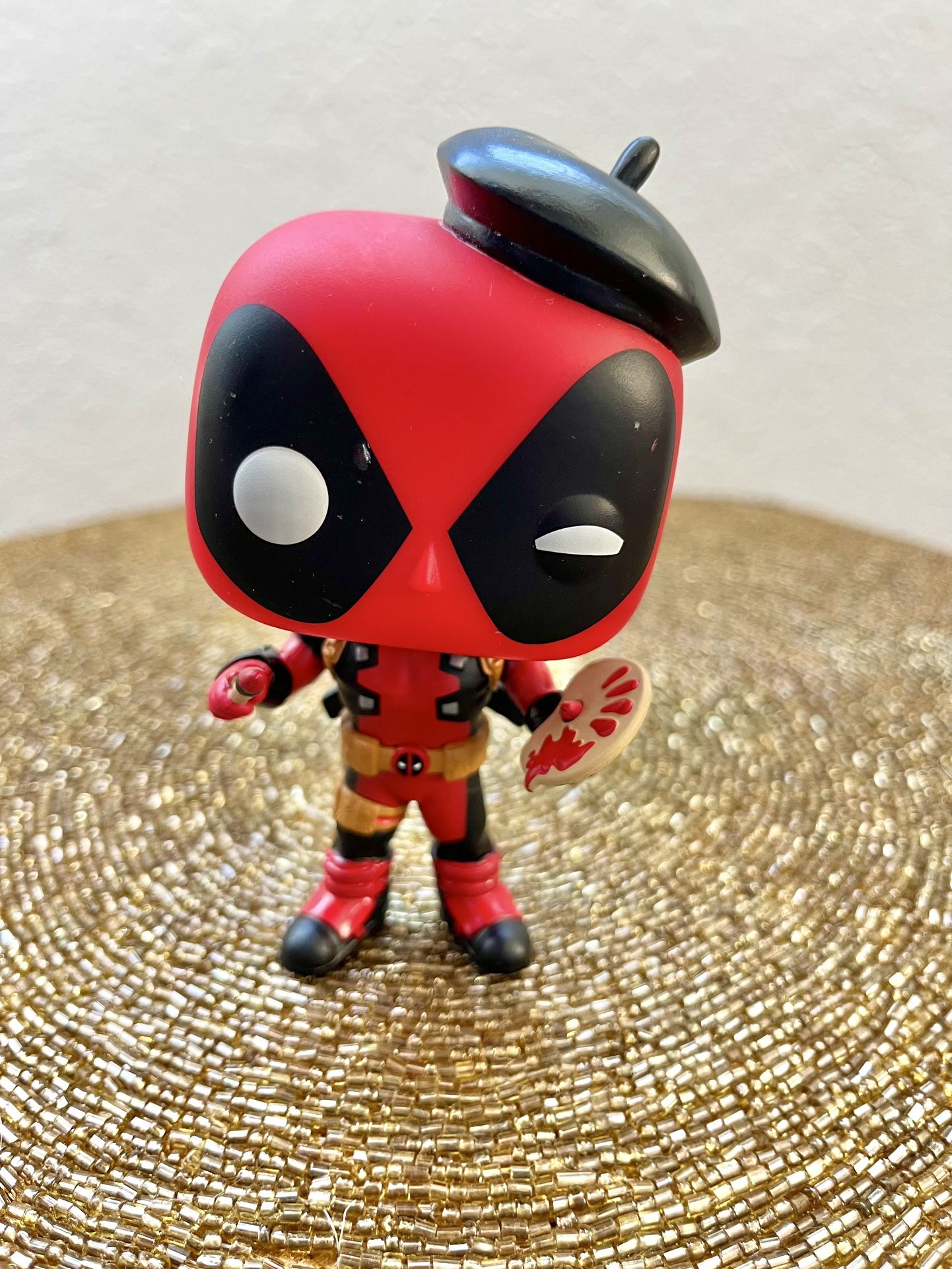 Funko Pop! - Deadpool - 887 Artist Deadpool - GameStop Exclusive Loose No Easel
