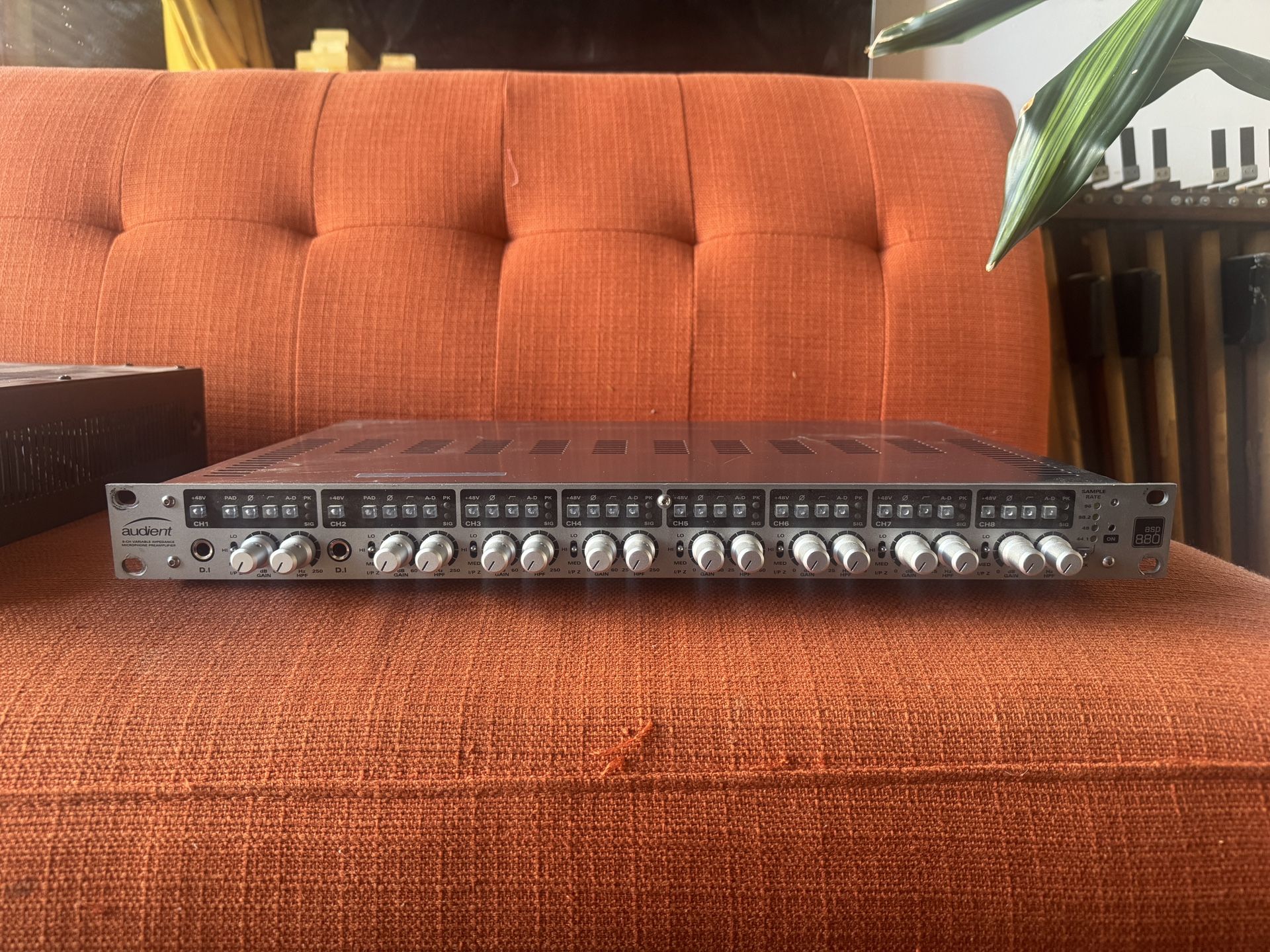 Audient ASP 880 Preamp