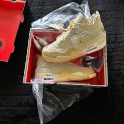 Jordan 4  Off-White