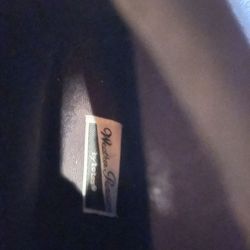 Newer Woman’s Tote Boots Black Size 10